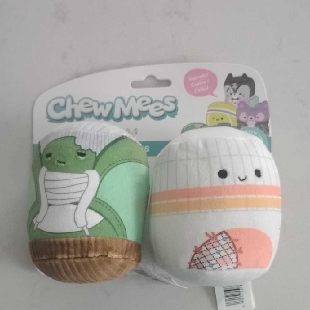 Squishmallows Chew Mees Green and White Dog Toys